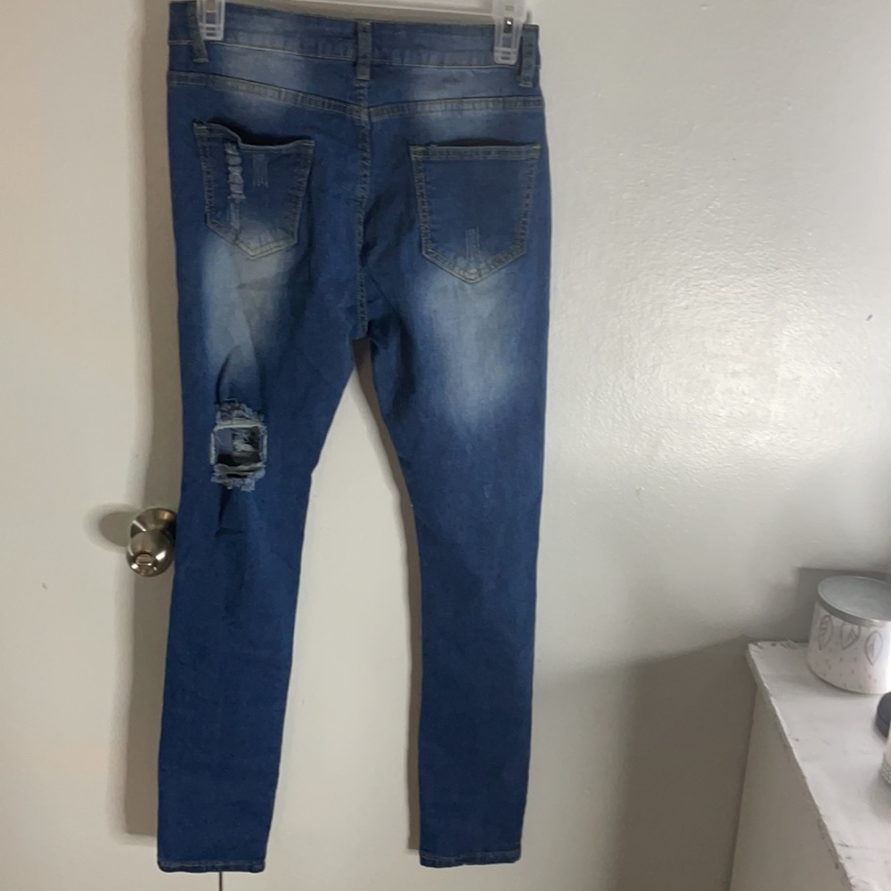 Jeans - Picture 3 of 3